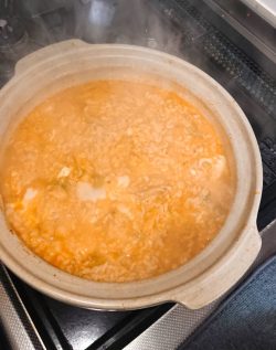 キムチ鍋の素シメの雑炊